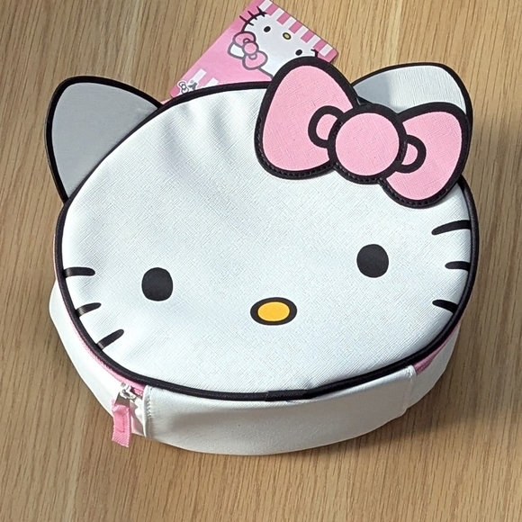 NWT Hello Kitty Face/Round Shaped Insulated Lunch/Snack Box/Bag/Pail/Tote - Picture 1 of 16
